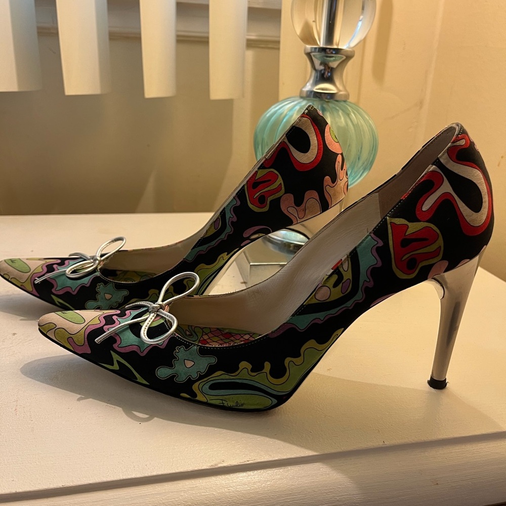 Emilio Pucci woman stiletto pump size 39